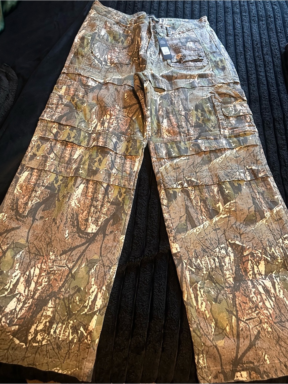 Fashion Nova Women's Flare Wide Leg Cargo Jeans in Brown Camo